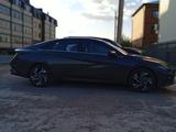 Hyundai Elantra 2023 года за 8 500 000 тг. в Уральск – фото 5
