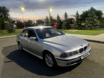 BMW 528 1996 года за 3 000 000 тг. в Талдыкорган – фото 2