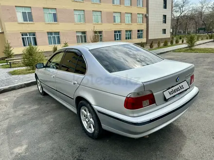 BMW 528 1996 года за 3 000 000 тг. в Талдыкорган – фото 11