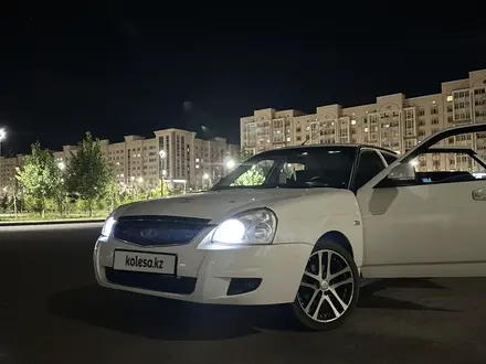 ВАЗ (Lada) Priora 2170 2014 года за 2 200 000 тг. в Астана – фото 2