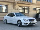 Mercedes-Benz E 500 2004 года за 7 200 000 тг. в Актау