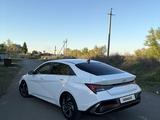 Hyundai Elantra 2024 года за 9 299 999 тг. в Уральск – фото 4