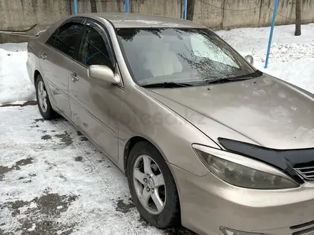 Toyota Camry 2002 года за 4 700 000 тг. в Алматы – фото 2