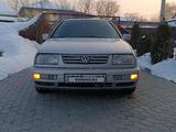 Volkswagen Vento 1995 года за 1 800 000 тг. в Алматы – фото 3