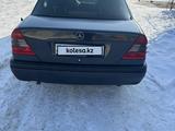 Mercedes-Benz C 180 1995 года за 1 200 000 тг. в Костанай – фото 4