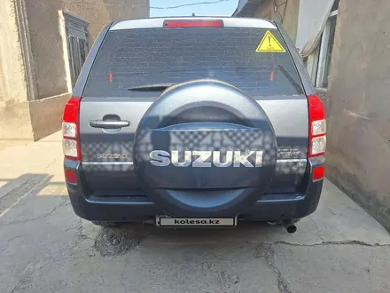 Suzuki Grand Vitara 2006 года за 5 600 000 тг. в Шымкент – фото 2