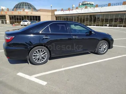 Toyota Camry 2016 года за 11 800 000 тг. в Петропавловск – фото 8