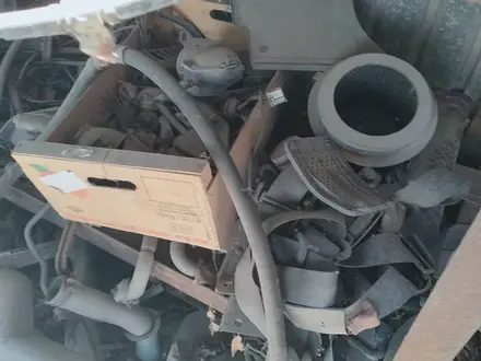 Запчасти на автомобиль Митсубиси делика за 10 000 тг. в Балхаш – фото 7