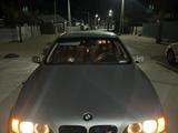 BMW 523 1997 года за 3 000 000 тг. в Байконыр – фото 2