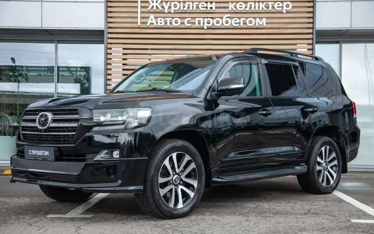 Toyota Land Cruiser 2018 годаүшін34 990 000 тг. в Алматы