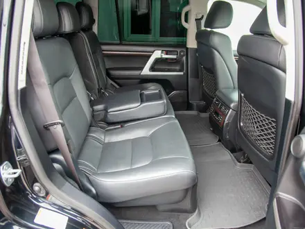 Toyota Land Cruiser 2018 года за 34 990 000 тг. в Алматы – фото 16