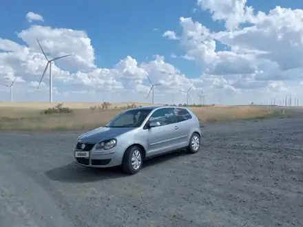 Volkswagen Polo 2008 года за 2 500 000 тг. в Байконыр – фото 3