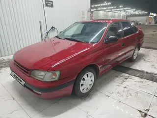Toyota Carina E