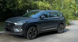 Hyundai Santa Fe 2019 года за 13 000 000 тг. в Караганда