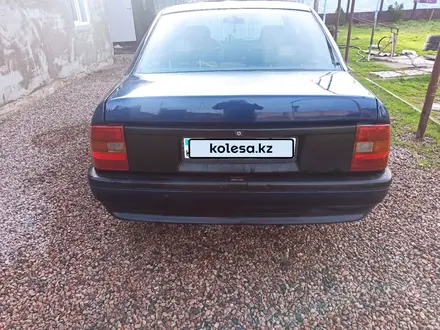 Opel Vectra 1992 года за 980 000 тг. в Мерке – фото 2