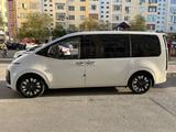 Hyundai Staria 2022 года за 26 000 000 тг. в Атырау
