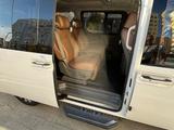 Hyundai Staria 2022 года за 26 000 000 тг. в Атырау – фото 4