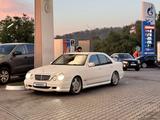Mercedes-Benz E 55 AMG 2001 годаүшін10 000 000 тг. в Алматы – фото 2
