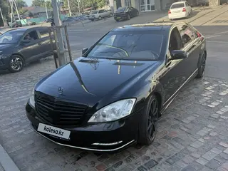 Mercedes-Benz S 600