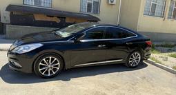 Hyundai Grandeur 2015 года за 4 900 000 тг. в Актау – фото 2