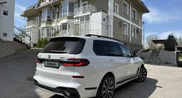 BMW X7 2022 года за 59 900 000 тг. в Алматы – фото 2