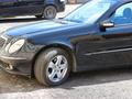 Mercedes-Benz E 320 2003 годаfor8 500 000 тг. в Жетысай