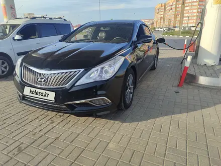 Hyundai Grandeur 2013 года за 9 000 000 тг. в Актобе – фото 3