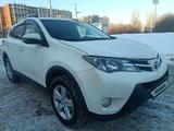 Toyota RAV4 2013 года за 8 000 000 тг. в Астана – фото 4