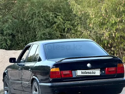 BMW 520 1994 года за 1 500 000 тг. в Тараз