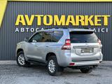 Toyota Land Cruiser Prado 2015 годаүшін16 400 000 тг. в Актобе – фото 4