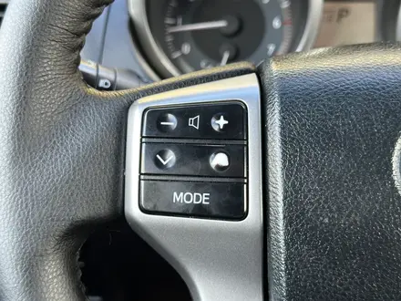 Toyota Land Cruiser Prado 2015 года за 16 400 000 тг. в Актобе – фото 19