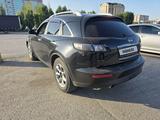 Infiniti FX45 2007 года за 4 000 000 тг. в Актобе – фото 2