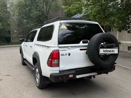 Toyota Hilux 2016 года за 16 500 000 тг. в Караганда – фото 4