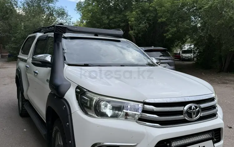 Toyota Hilux 2016 года за 16 500 000 тг. в Караганда