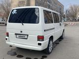 Volkswagen Transporter 2001 года за 4 200 000 тг. в Астана – фото 4