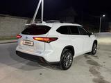 Toyota Highlander 2023 годаүшін28 000 000 тг. в Шымкент – фото 3