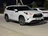 Toyota Highlander 2023 годаүшін28 000 000 тг. в Шымкент