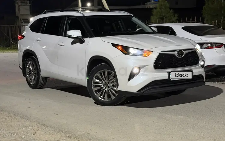 Toyota Highlander 2023 годаүшін28 000 000 тг. в Шымкент