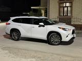Toyota Highlander 2023 годаүшін28 000 000 тг. в Шымкент – фото 2