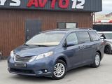Toyota Sienna 2017 года за 14 500 000 тг. в Актау