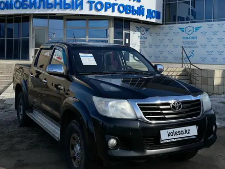 Toyota Hilux 2014 года за 11 700 000 тг. в Уральск – фото 2