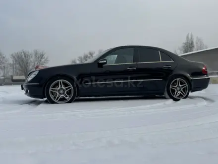 Mercedes-Benz E 320 2004 года за 5 000 000 тг. в Алматы – фото 7