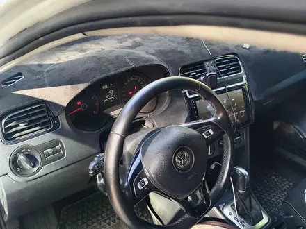Volkswagen Polo 2019 года за 6 155 728 тг. в Уральск – фото 6