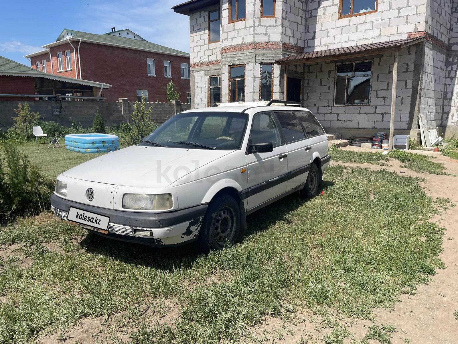 Volkswagen Passat 1991 г.