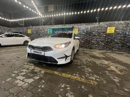 Kia Cee'd 2022 года за 9 300 000 тг. в Алматы – фото 3