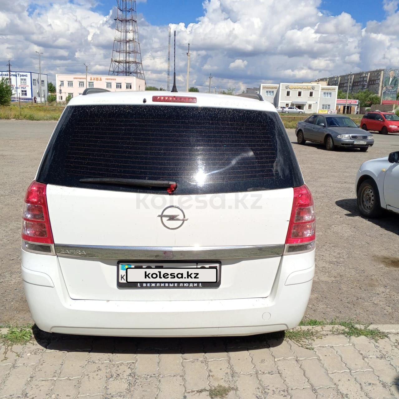 Opel Zafira 2012 г.