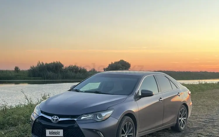 Toyota Camry 2016 годаfor7 900 000 тг. в Атырау