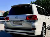 Toyota Land Cruiser 2015 года за 33 000 000 тг. в Актобе – фото 4