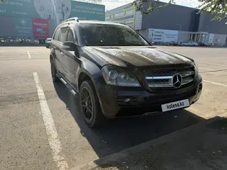 Mercedes-Benz GL 550