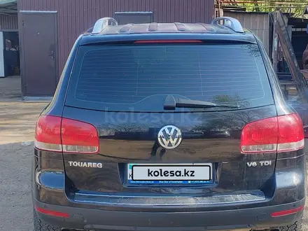 Volkswagen Touareg 2006 года за 5 100 000 тг. в Алматы – фото 2